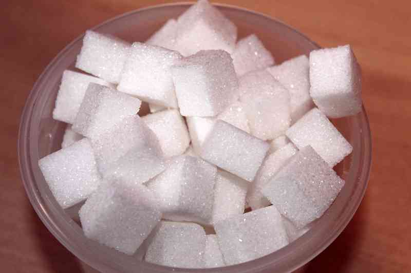 sugar cubes white